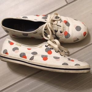 Euc Kate spade for Keds shoe polka dot size 7 1/2